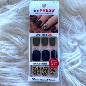 imPRESS 💅🏼 One Step Gel Press On Manicure